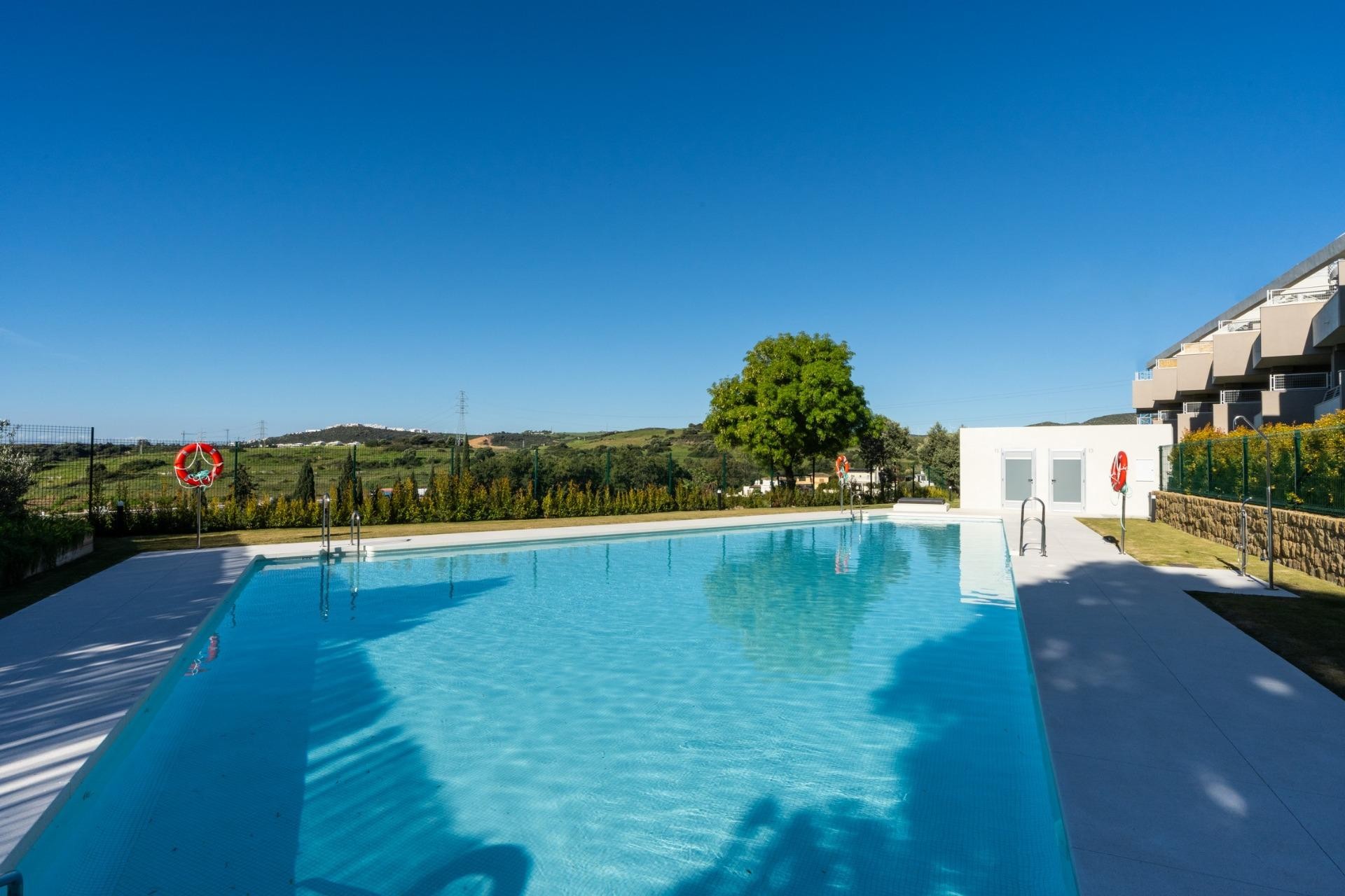 Neue Gebäude - Apartment - Estepona - Buenas Noches