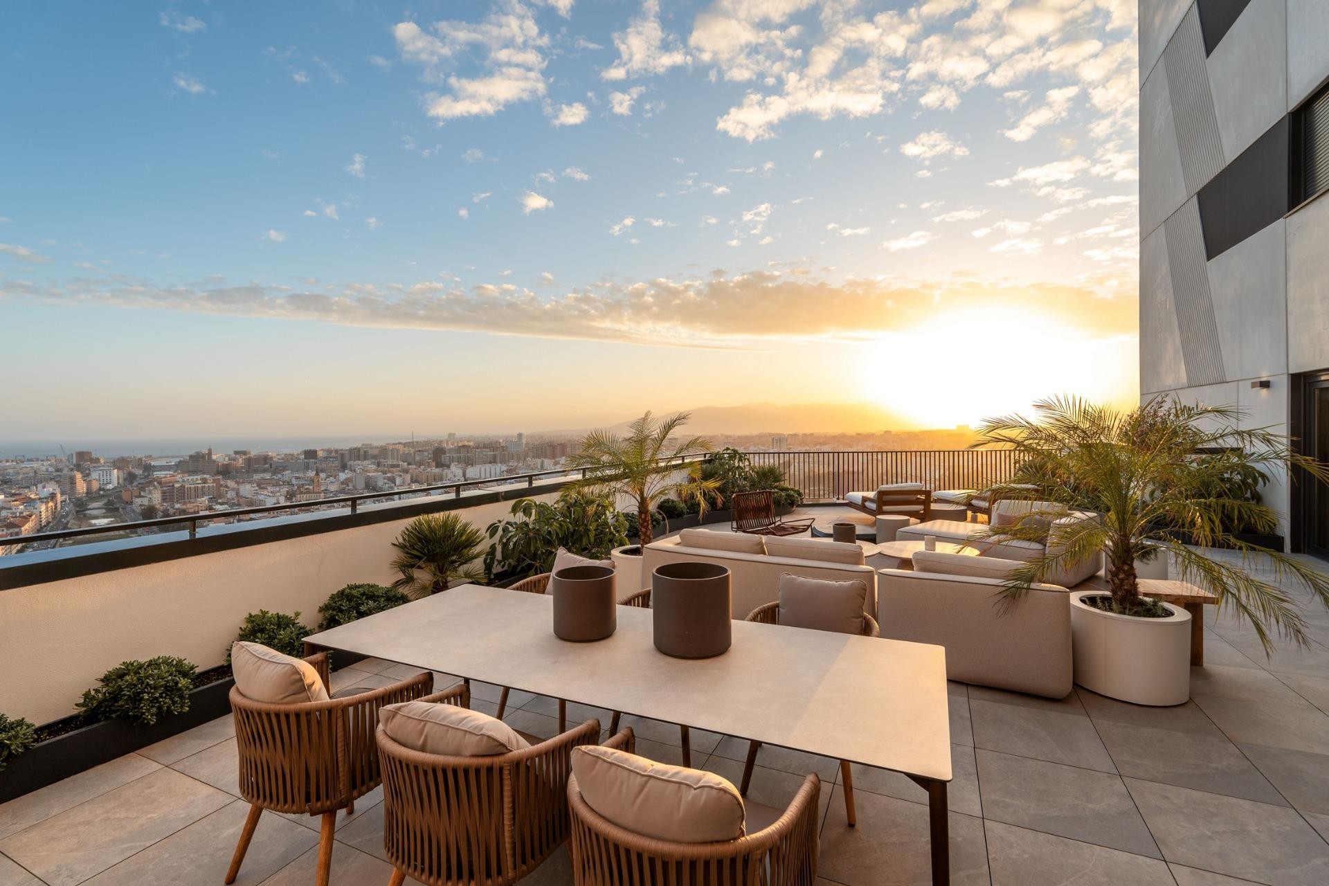 Neue Gebäude - Penthouse - Málaga - Centro