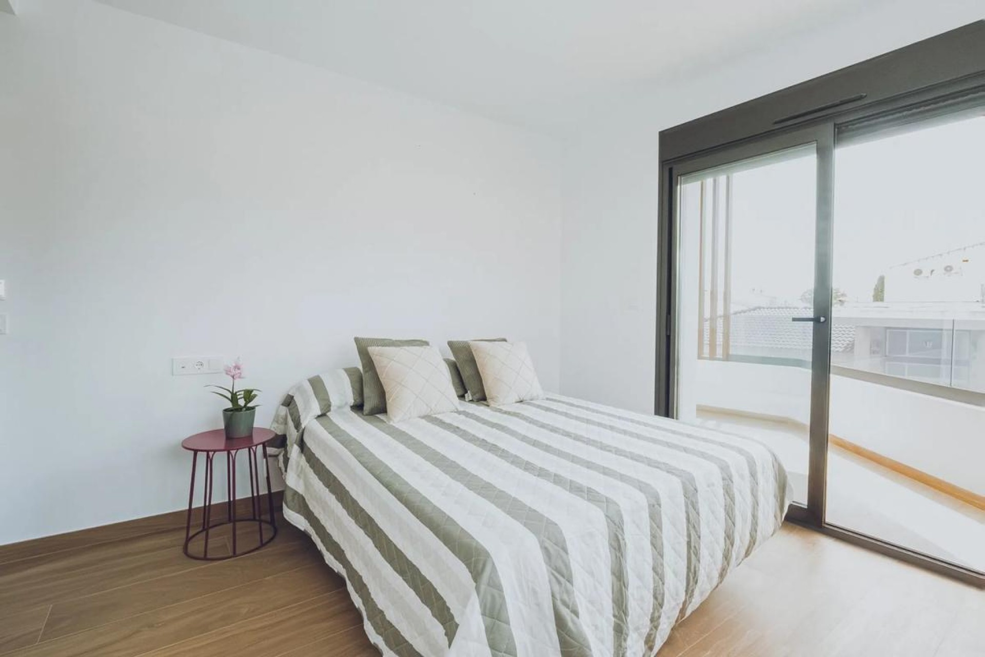 Neue Gebäude - Penthouses - Redován - Calle Antonio Machado, 19