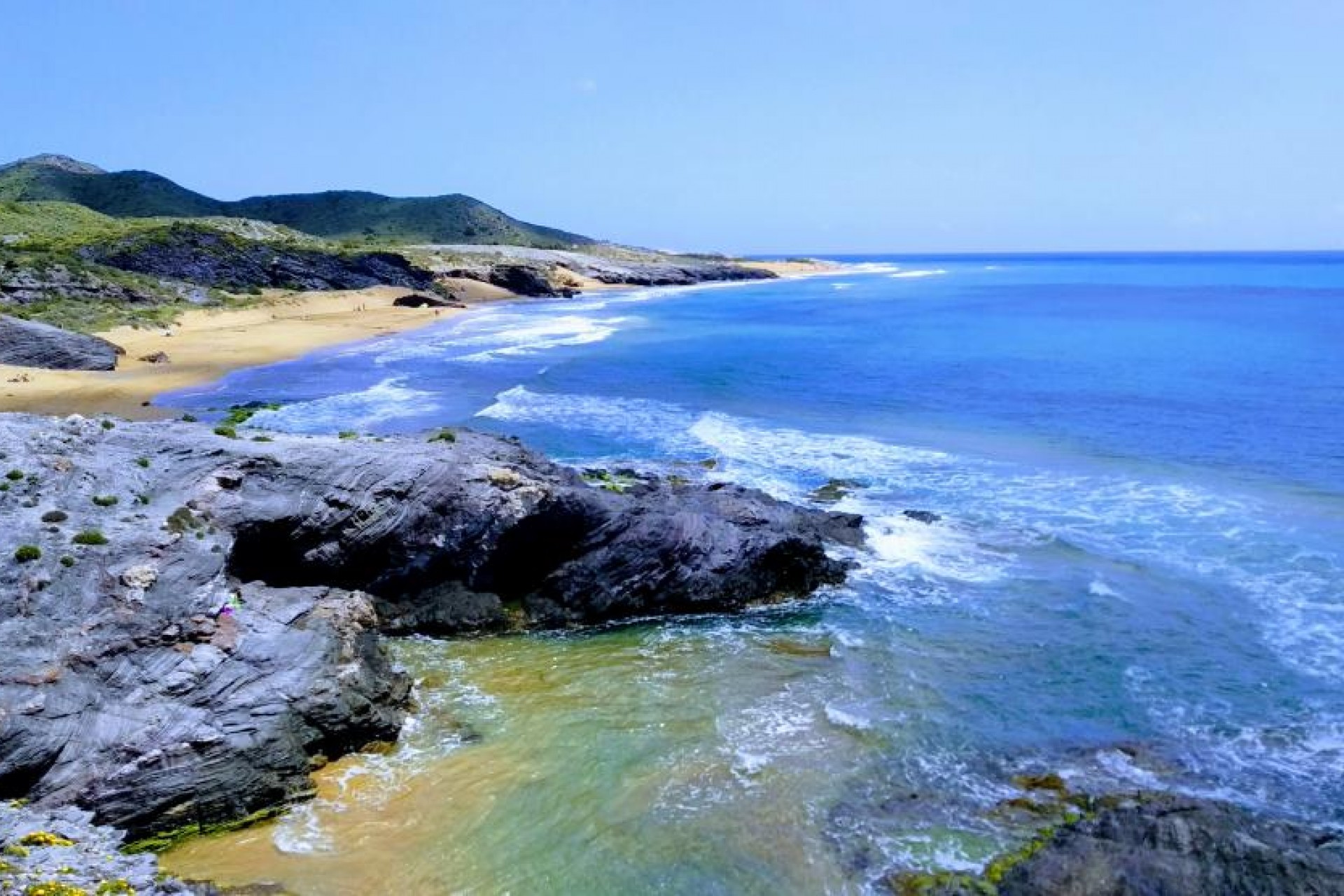 Neue Gebäude - terraced house - Avileses