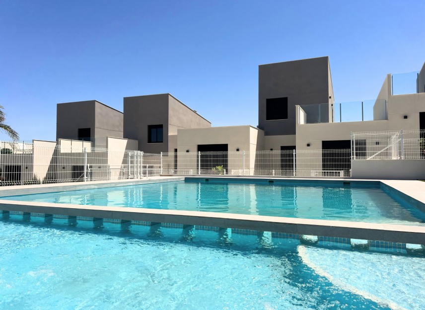 Neue Gebäude - terraced house - Murcia