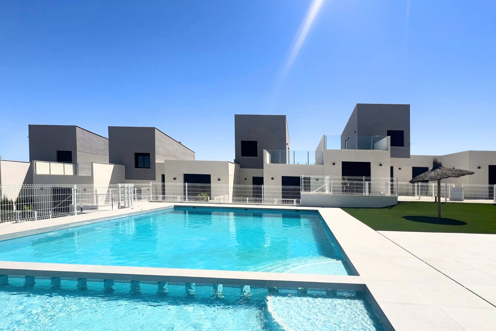 Neue Gebäude - terraced house - Murcia