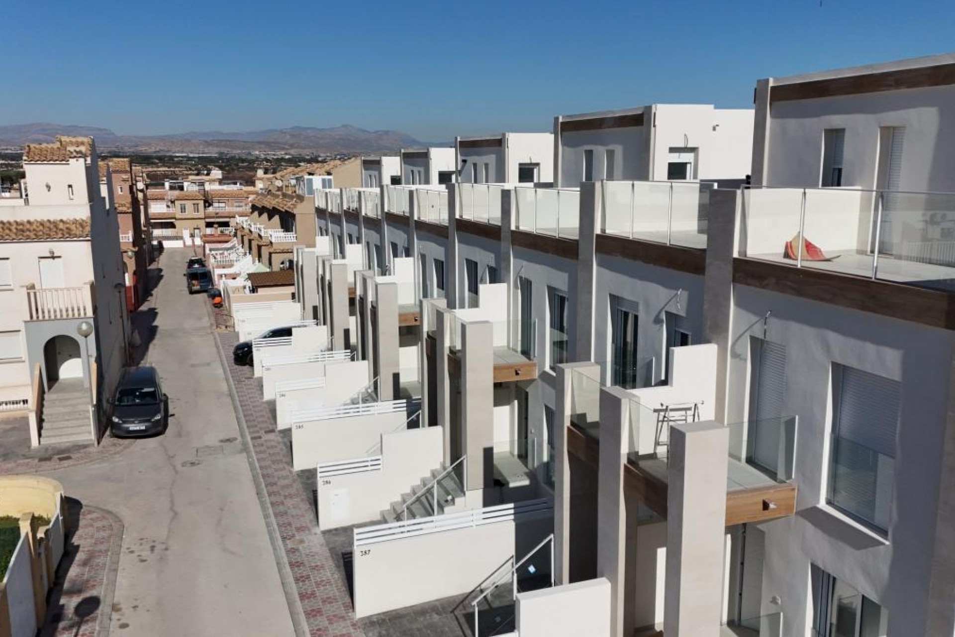 Neue Gebäude - Terraced houses - Gran Alacant