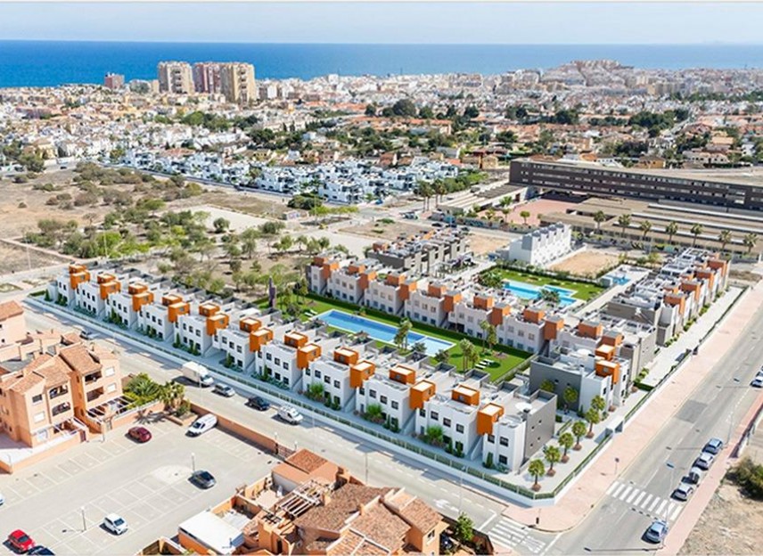 Neue Gebäude - Town House - Torrevieja - Aguas Nuevas