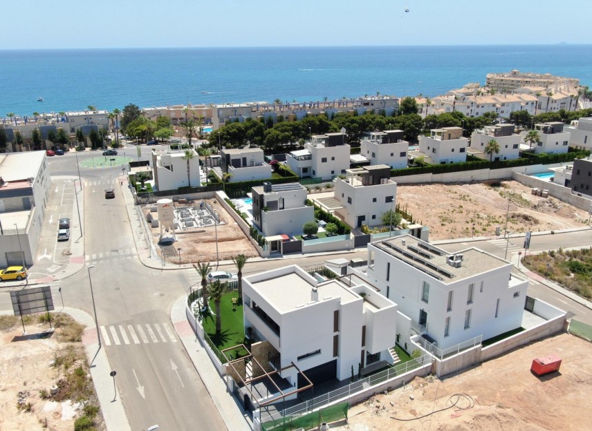 Neue Gebäude - Villa - Orihuela Costa - Campoamor