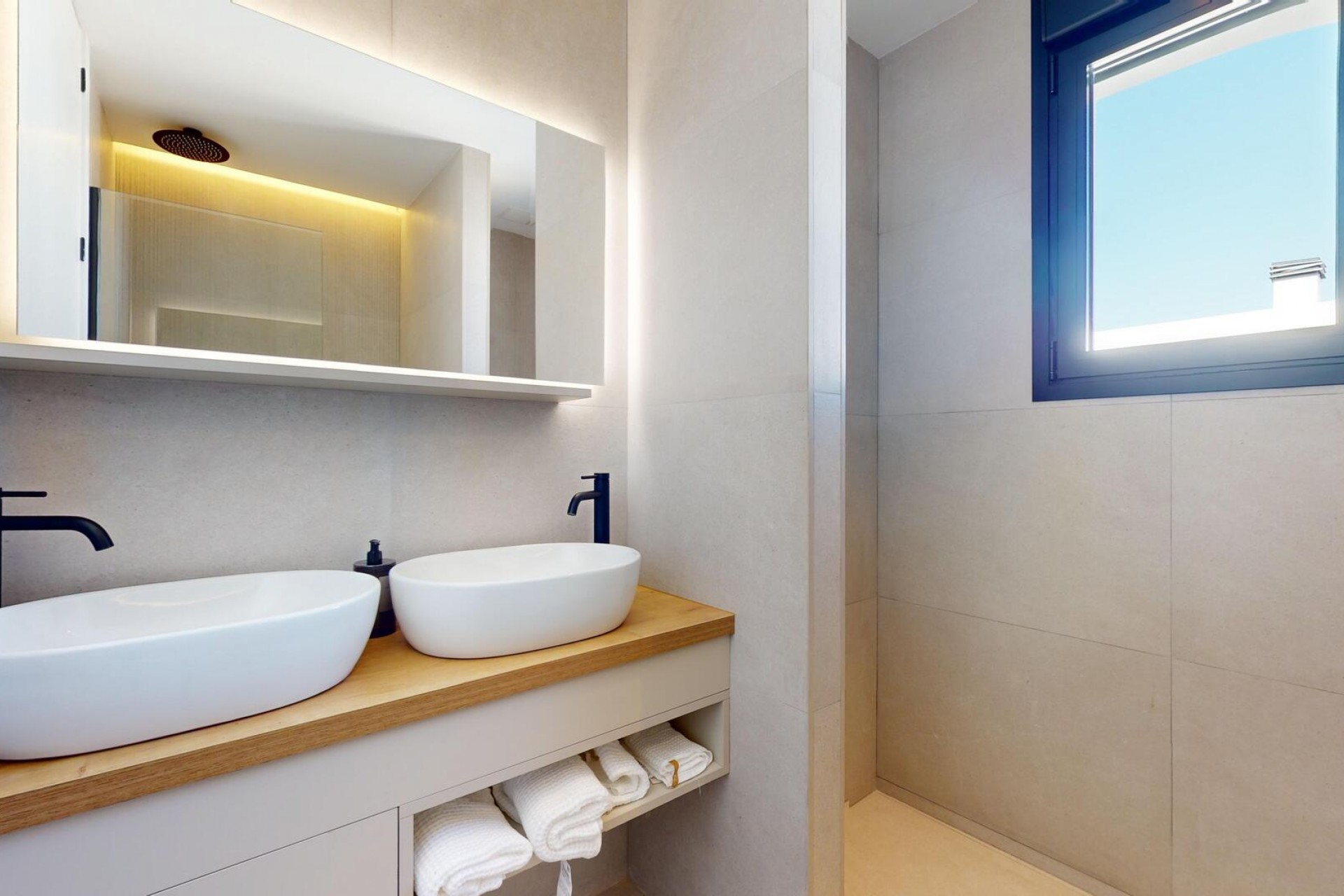 Neue Gebäude - Villa - Polop