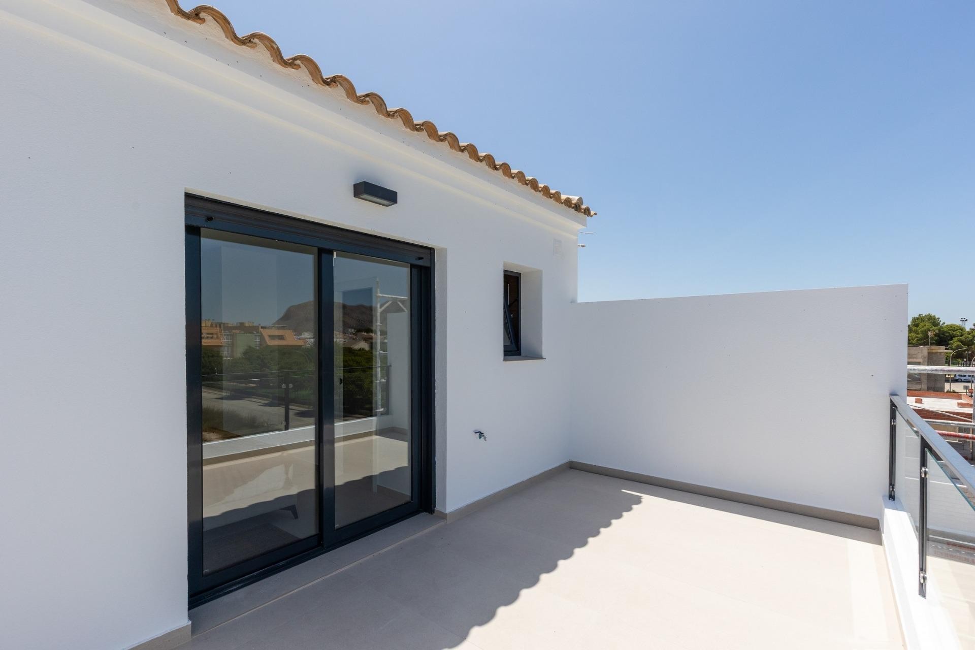 Neue Gebäude - Villa - Rafal - pueblo