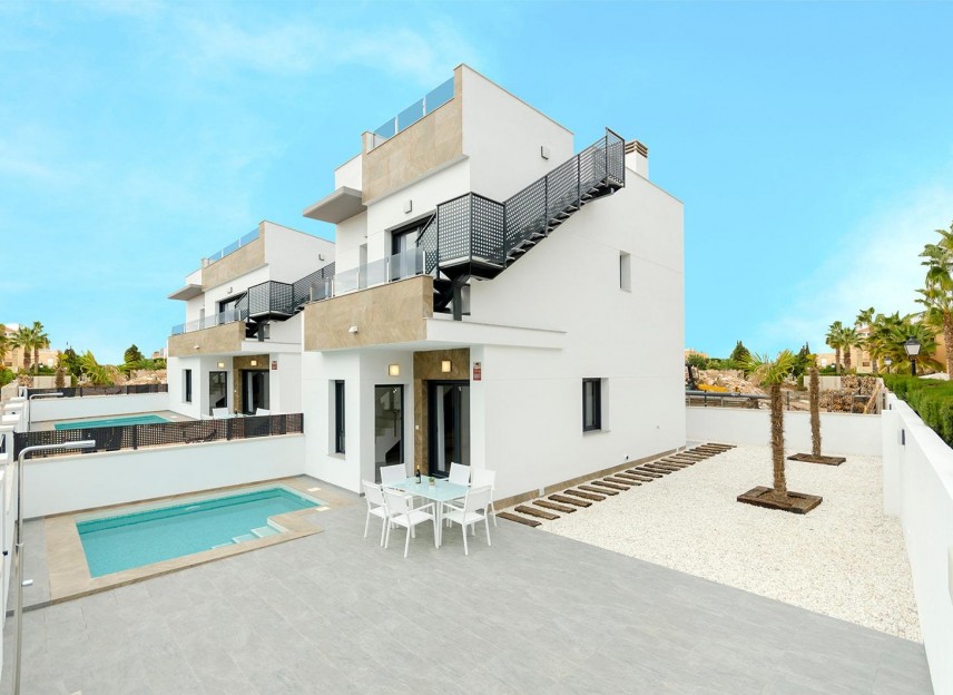 Neue Gebäude - Villa - Torrevieja - Torretas