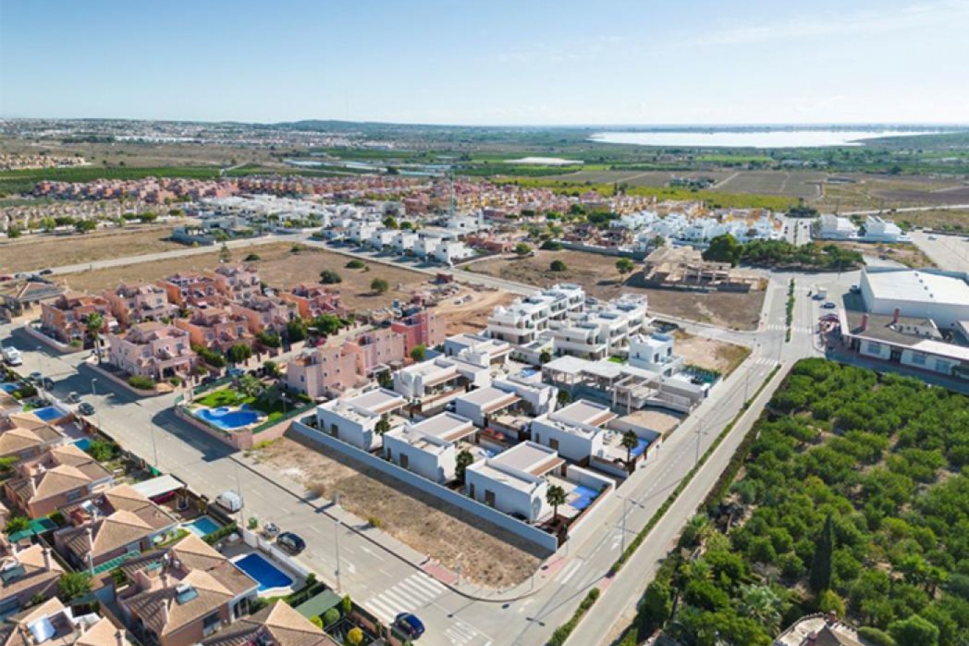 Neue Gebäude - Villas - Dolores - 03150