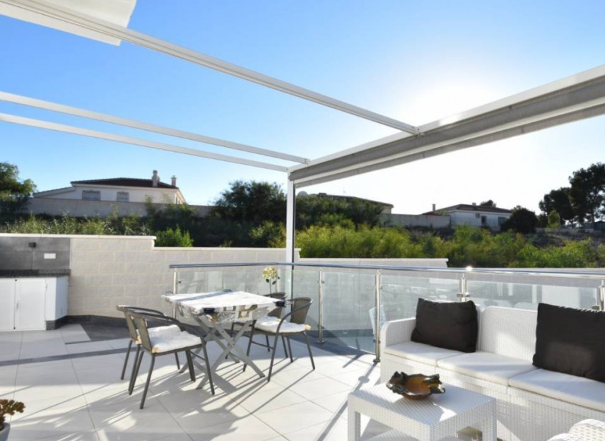 Nouvelle construction - Detached chalet - Ciudad Quesada