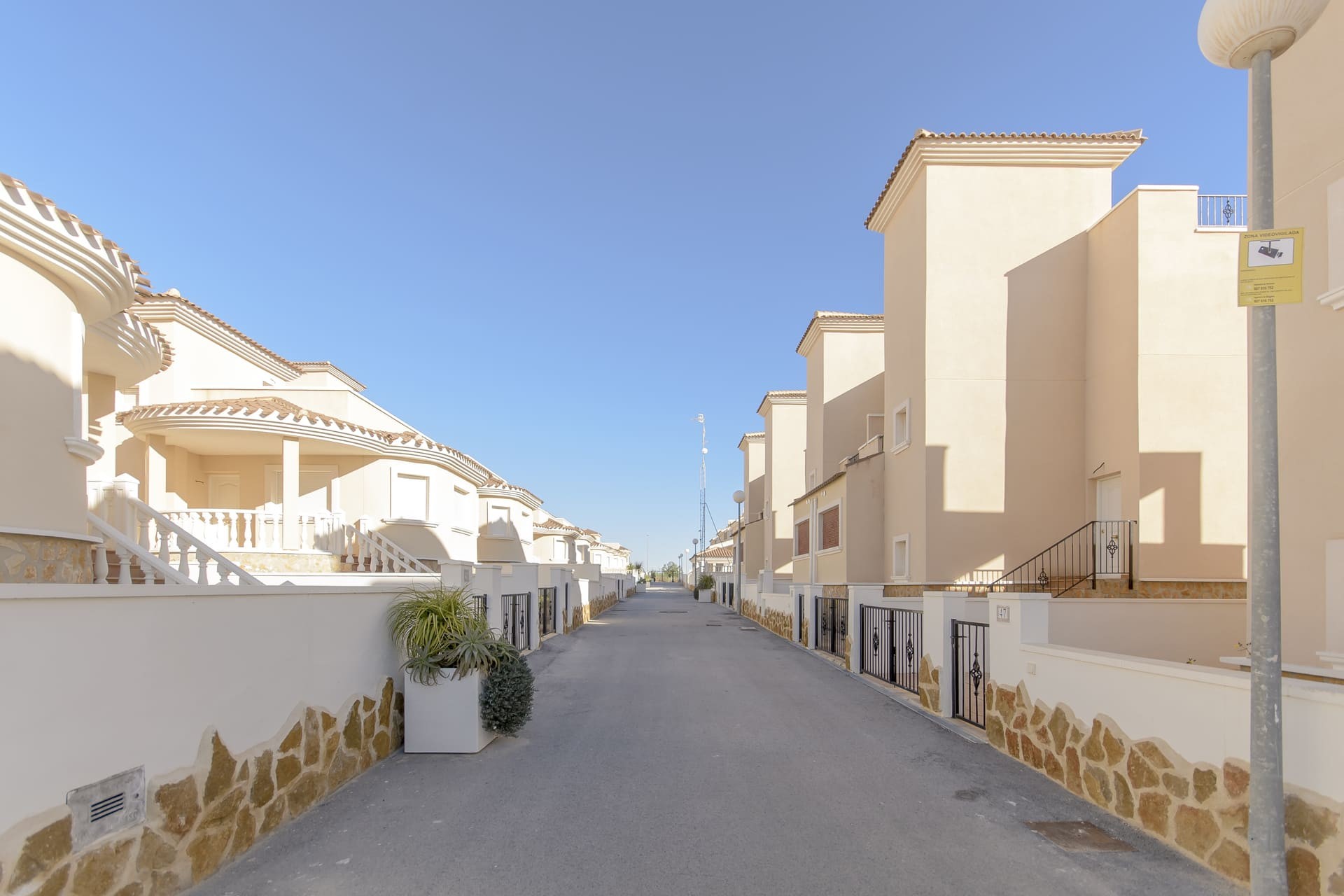 Nouvelle construction - terraced house - San Miguel de Salinas