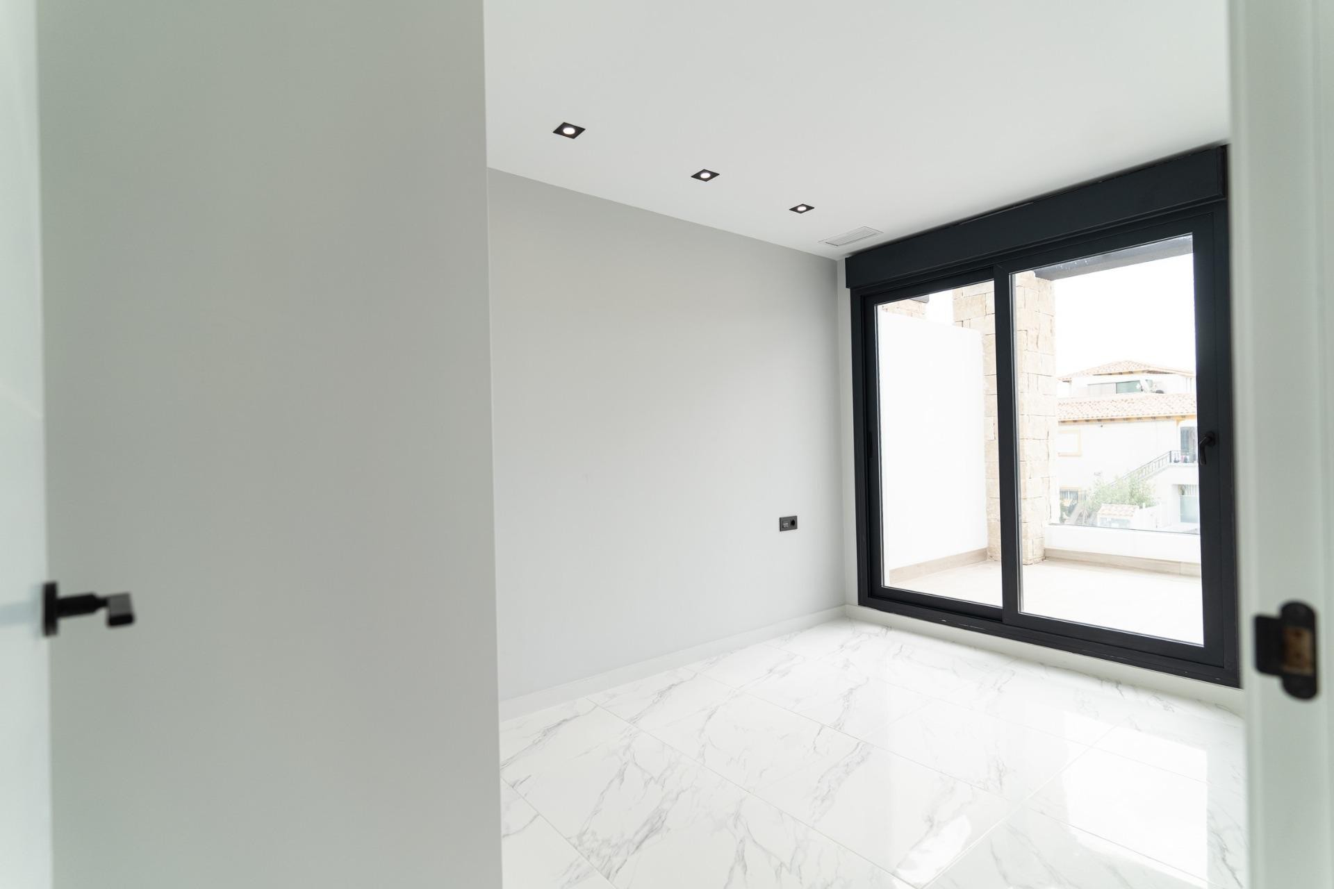 Nouvelle construction - Villa - Orihuela Costa - Punta Prima