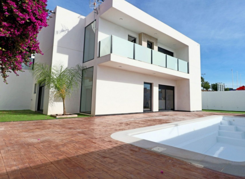 Nouvelle construction - Villas - Fortuna