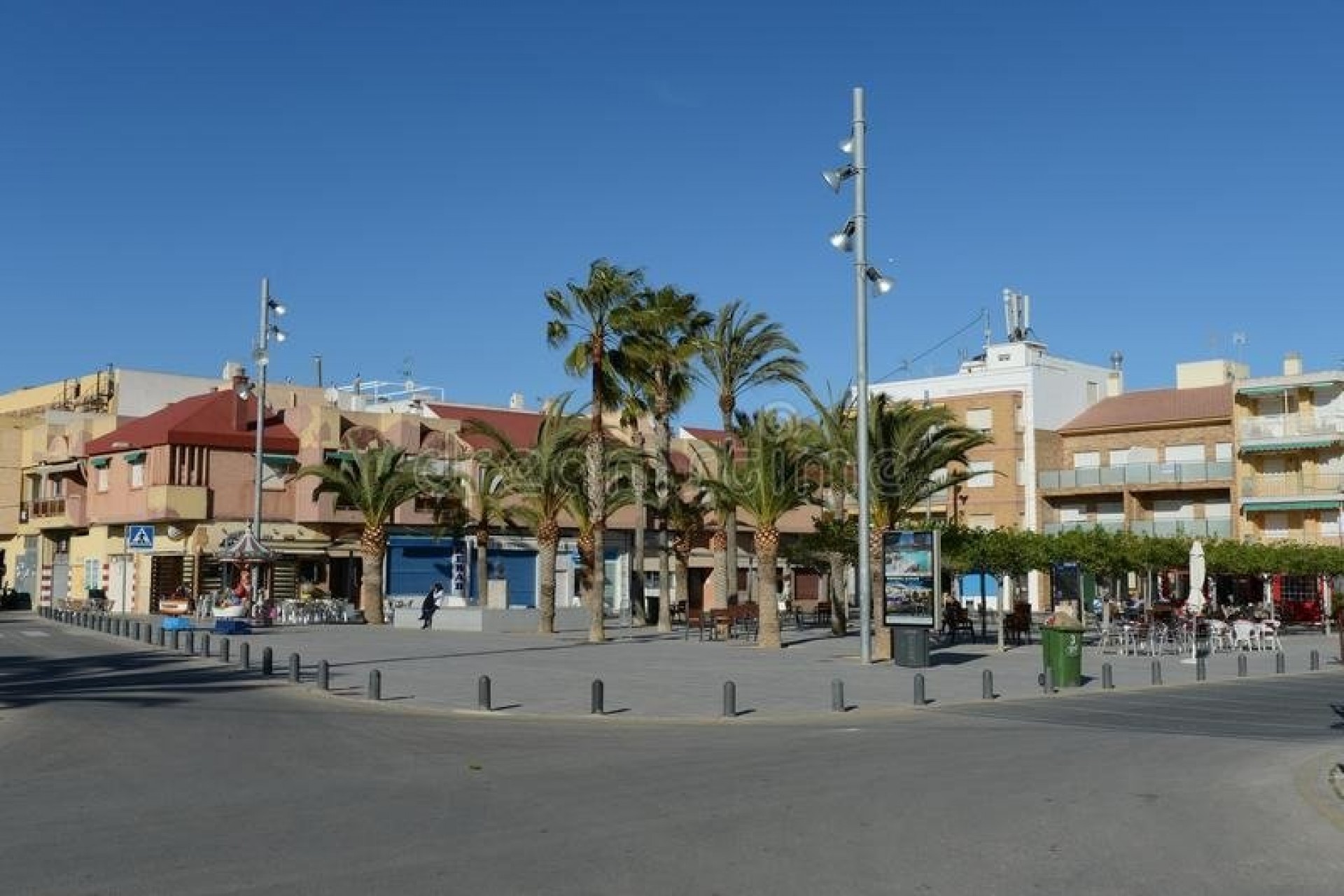 Nowy budynek - Bungalow - Pilar de la Horadada - La Torre De La Horadada