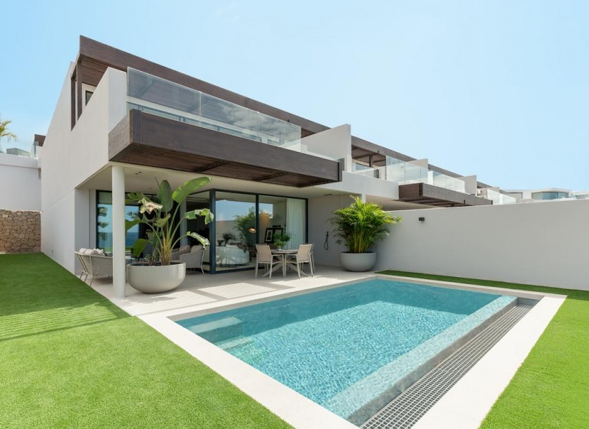 Nowy budynek - Ground floors - Santa Cruz de Tenerife