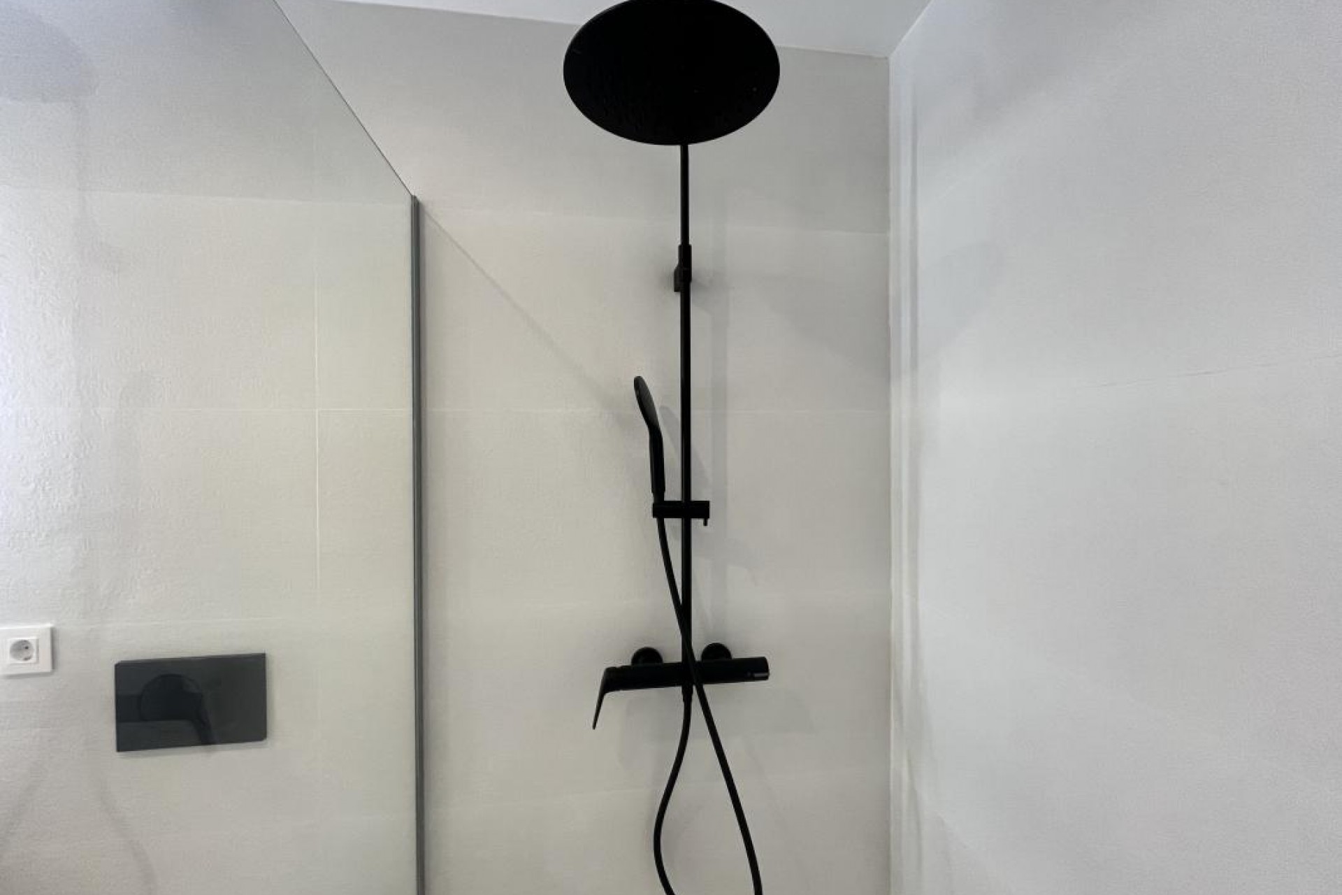 Nowy budynek - Ground floors - Torrevieja