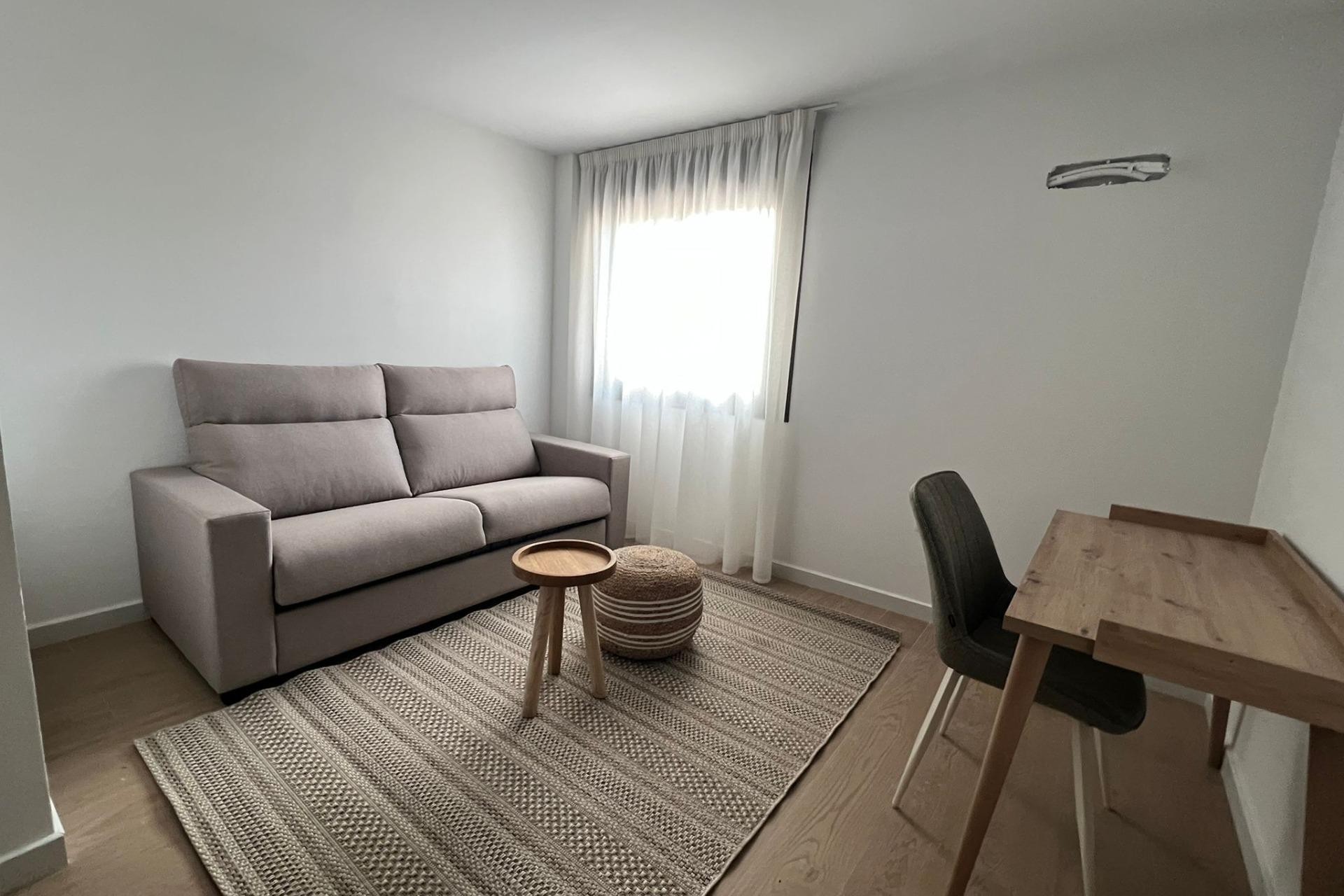 Nowy budynek - Town House - La Union - centro
