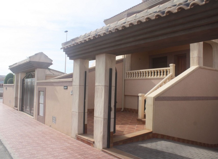 Nowy budynek - Town House - Torrevieja - Los Altos