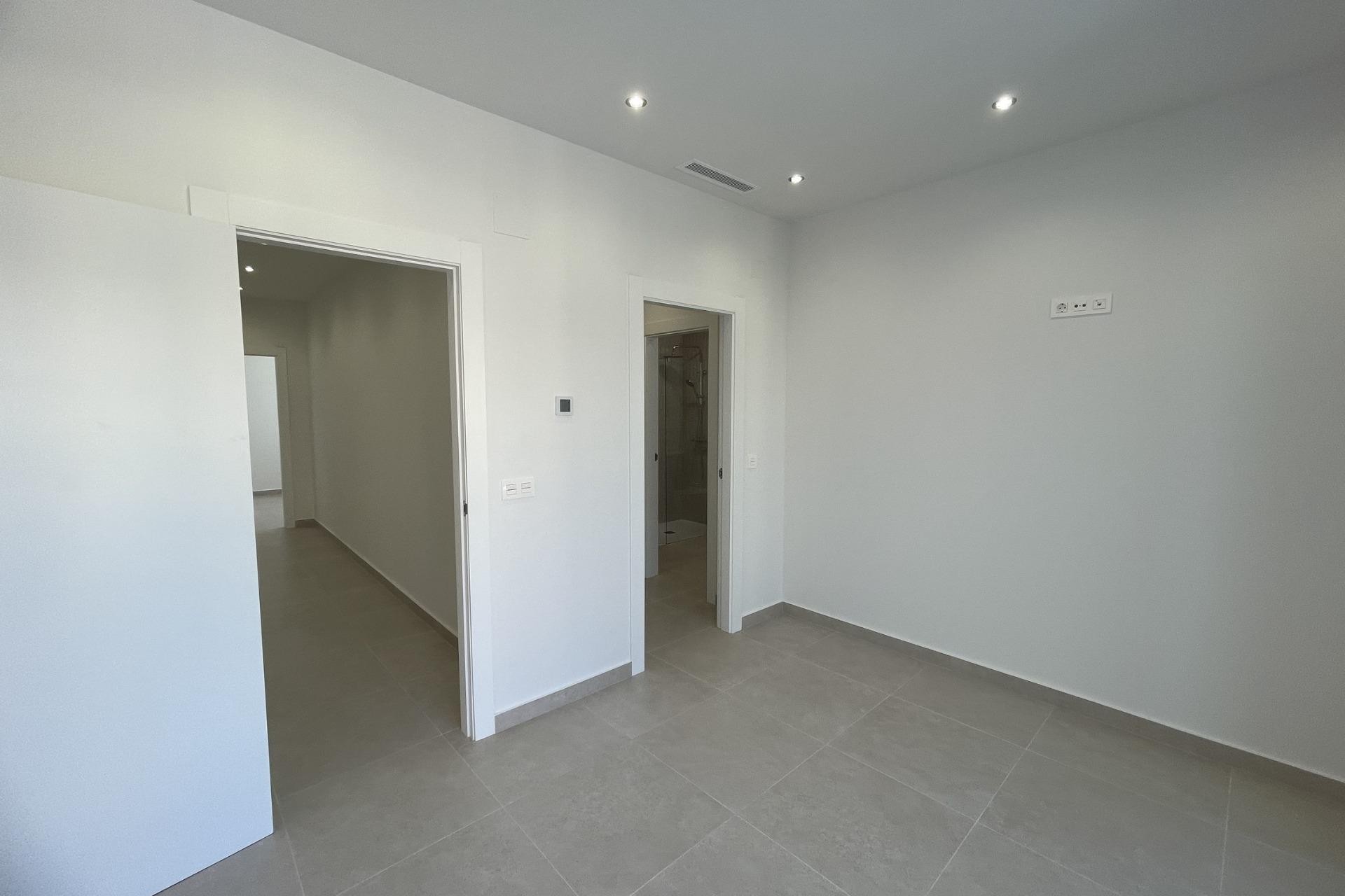 Nowy budynek - Villa - Almoradí - Heredades