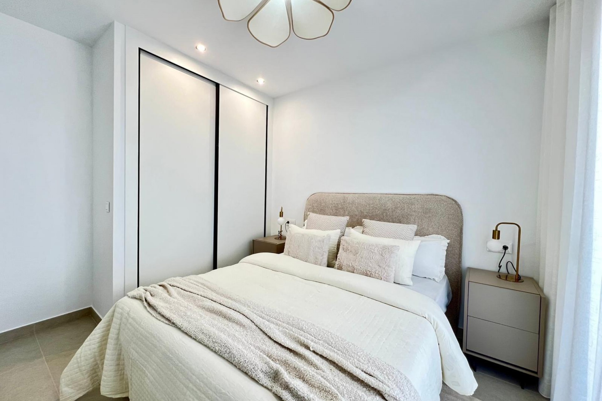 Nowy budynek - Villa - Benferri - Benfis Park