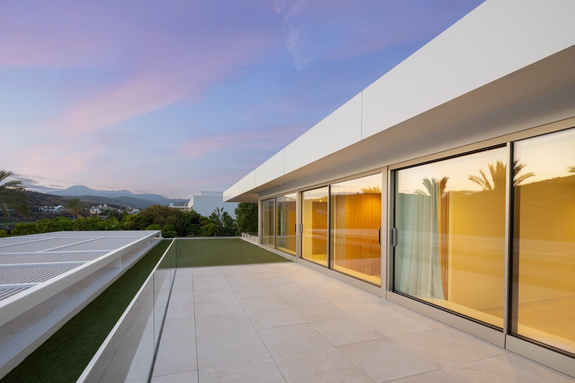 Nowy budynek - Villa - Casares - Pedregales