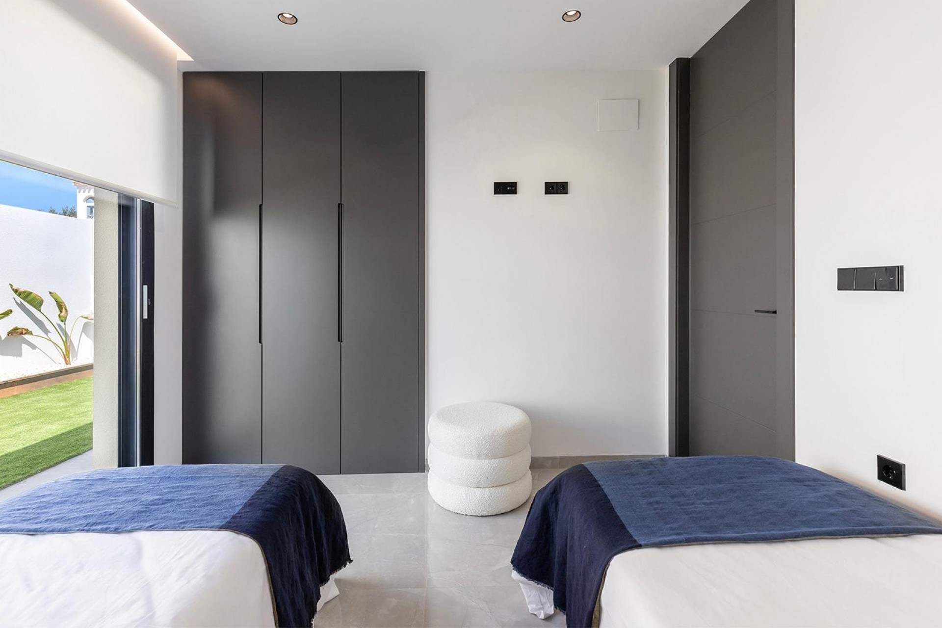 Nowy budynek - Villa - Torrevieja - Los Balcones