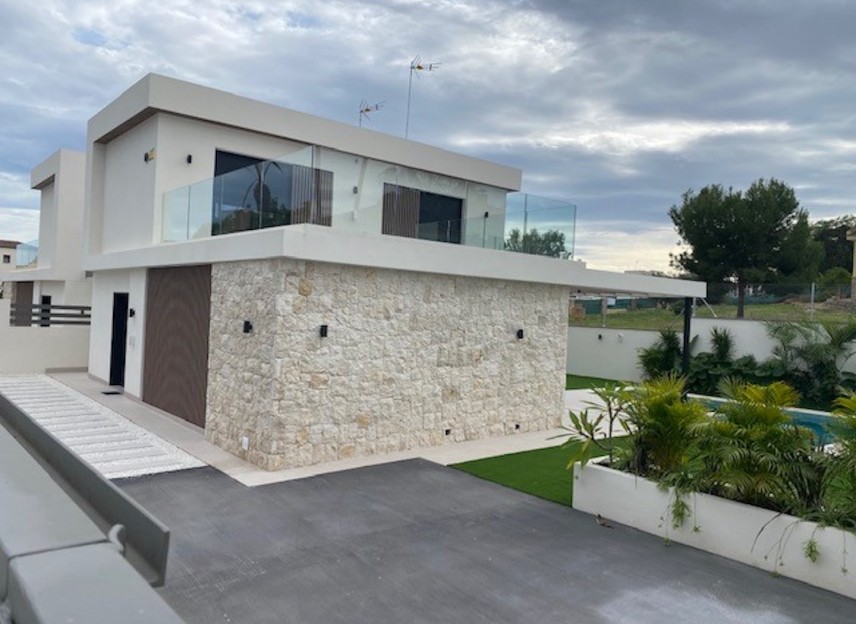 Nowy budynek - Villas - Orihuela - 03189