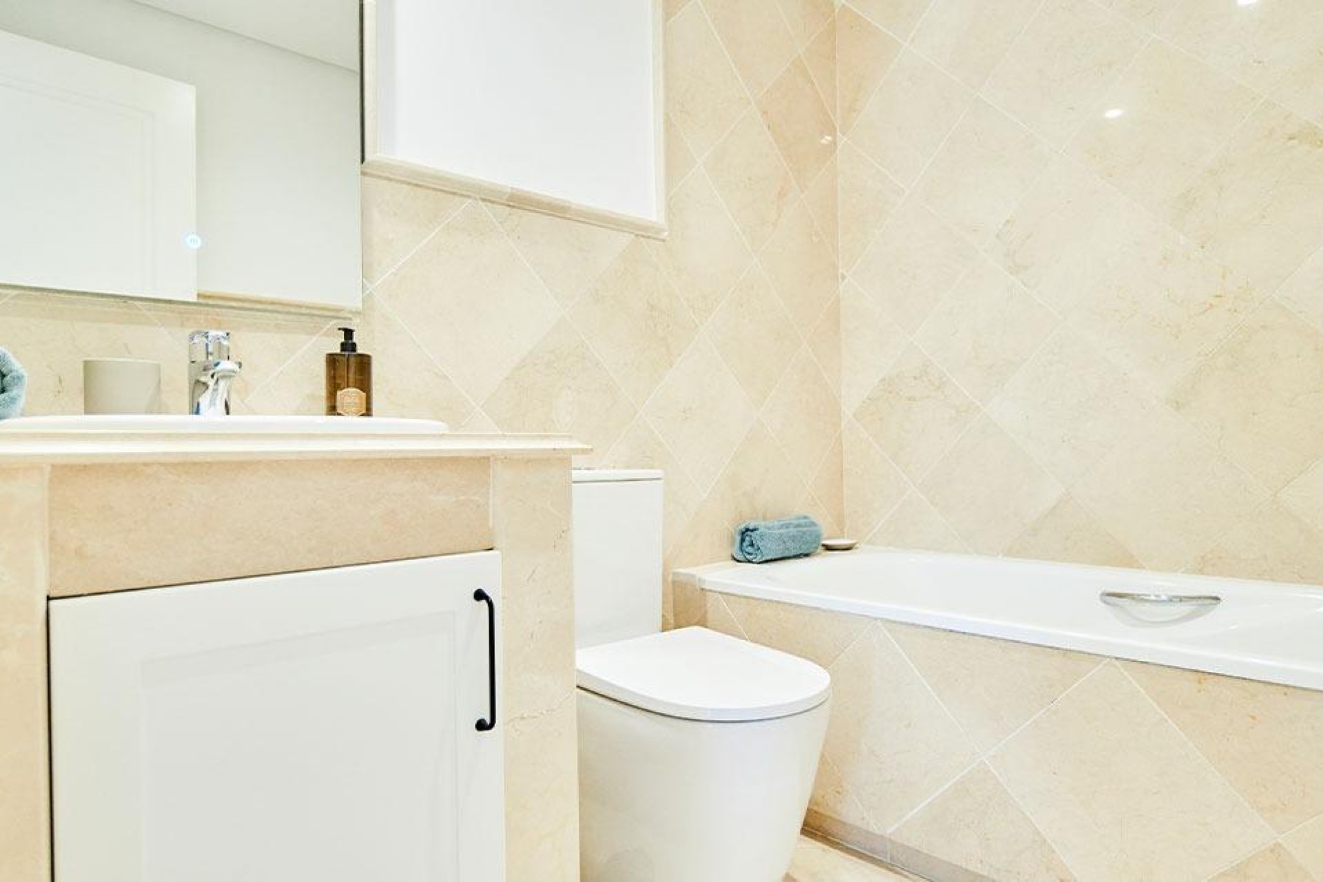 Obra nueva - Apartment - Marbella - Nueva Andalucia