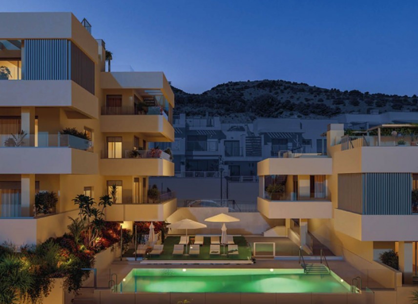 Obra nueva - Ground floors - Benalmádena