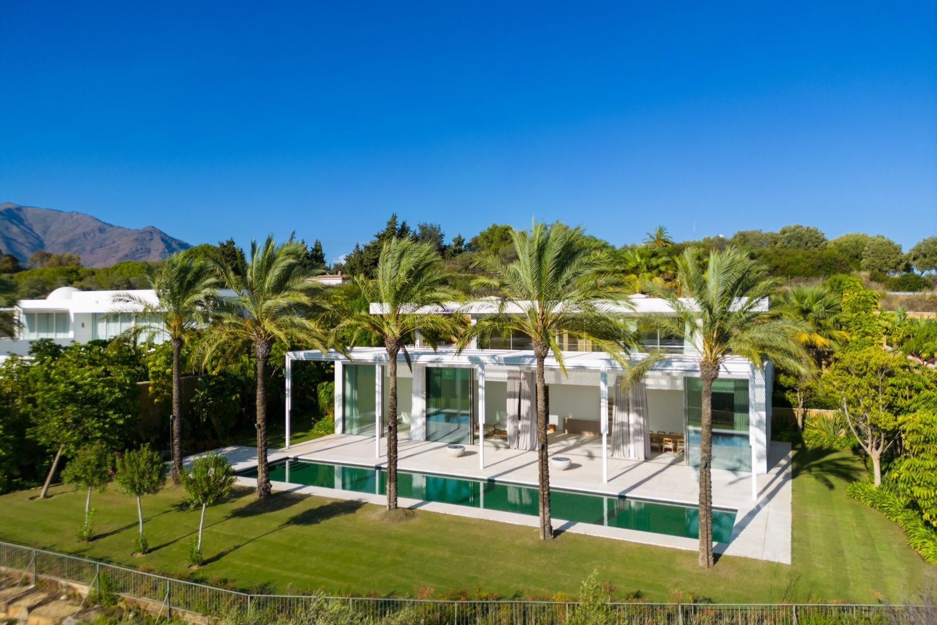 Obra nueva - Villa - Casares - Pedregales