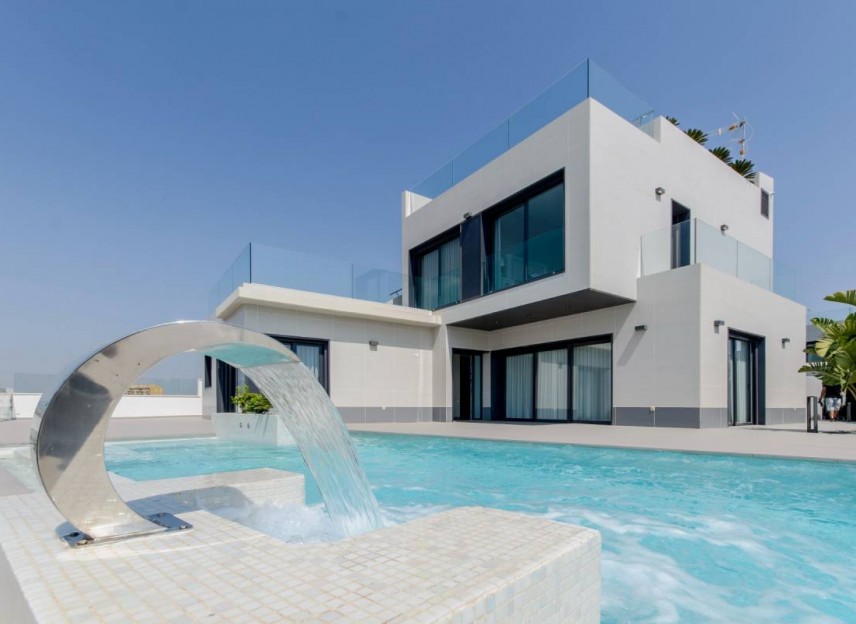 Obra nueva - Villa - Dehesa de Campoamor