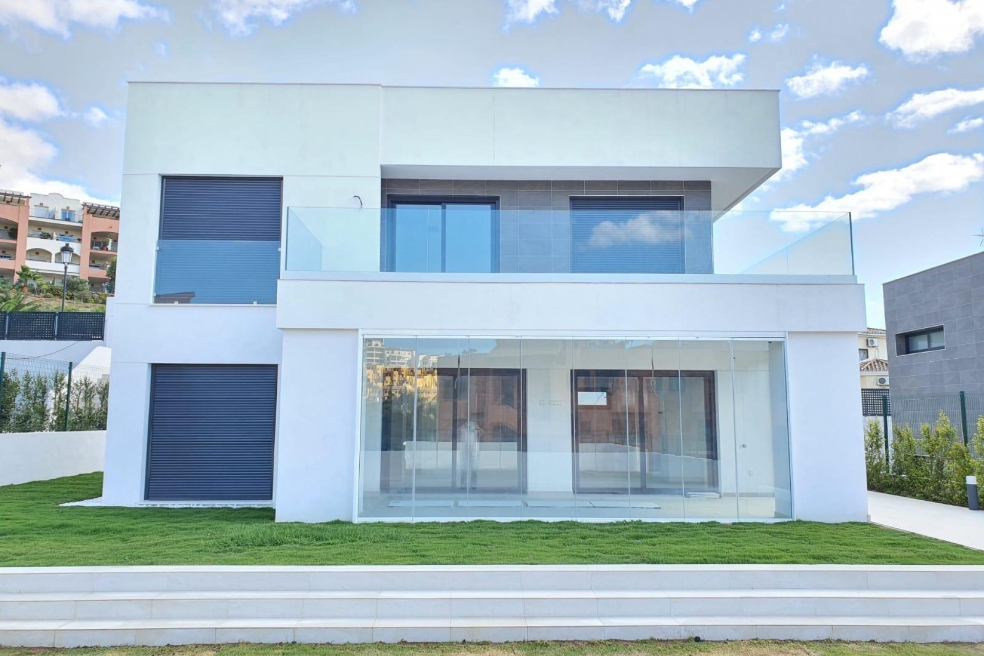 Obra nueva - Villa - Manilva - La Duquesa