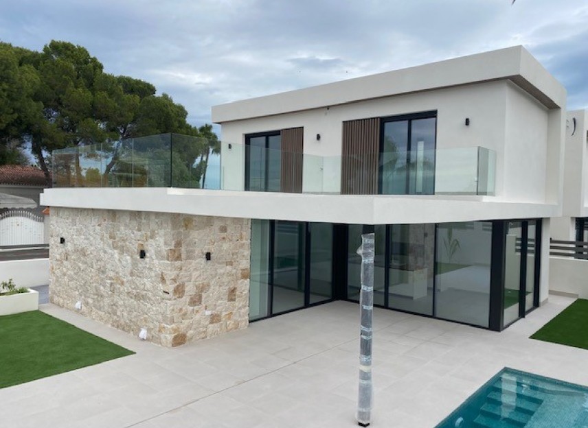 Obra nueva - Villa - Orihuela