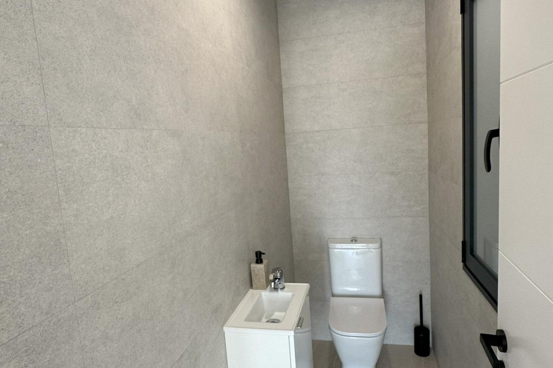 Obra nueva - Villa - Pinoso - Lel