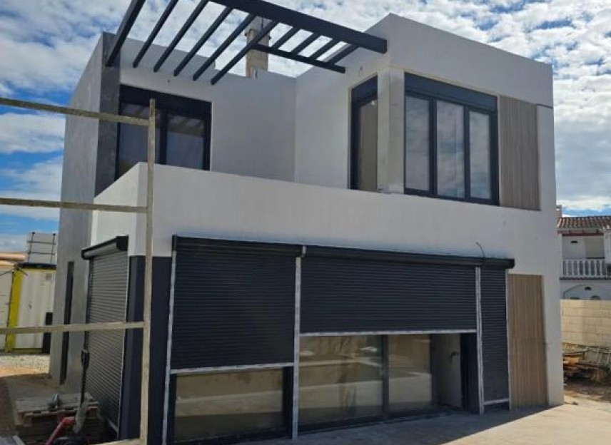 Obra nueva - Villas - La Nucía - Calle Capellá, 21