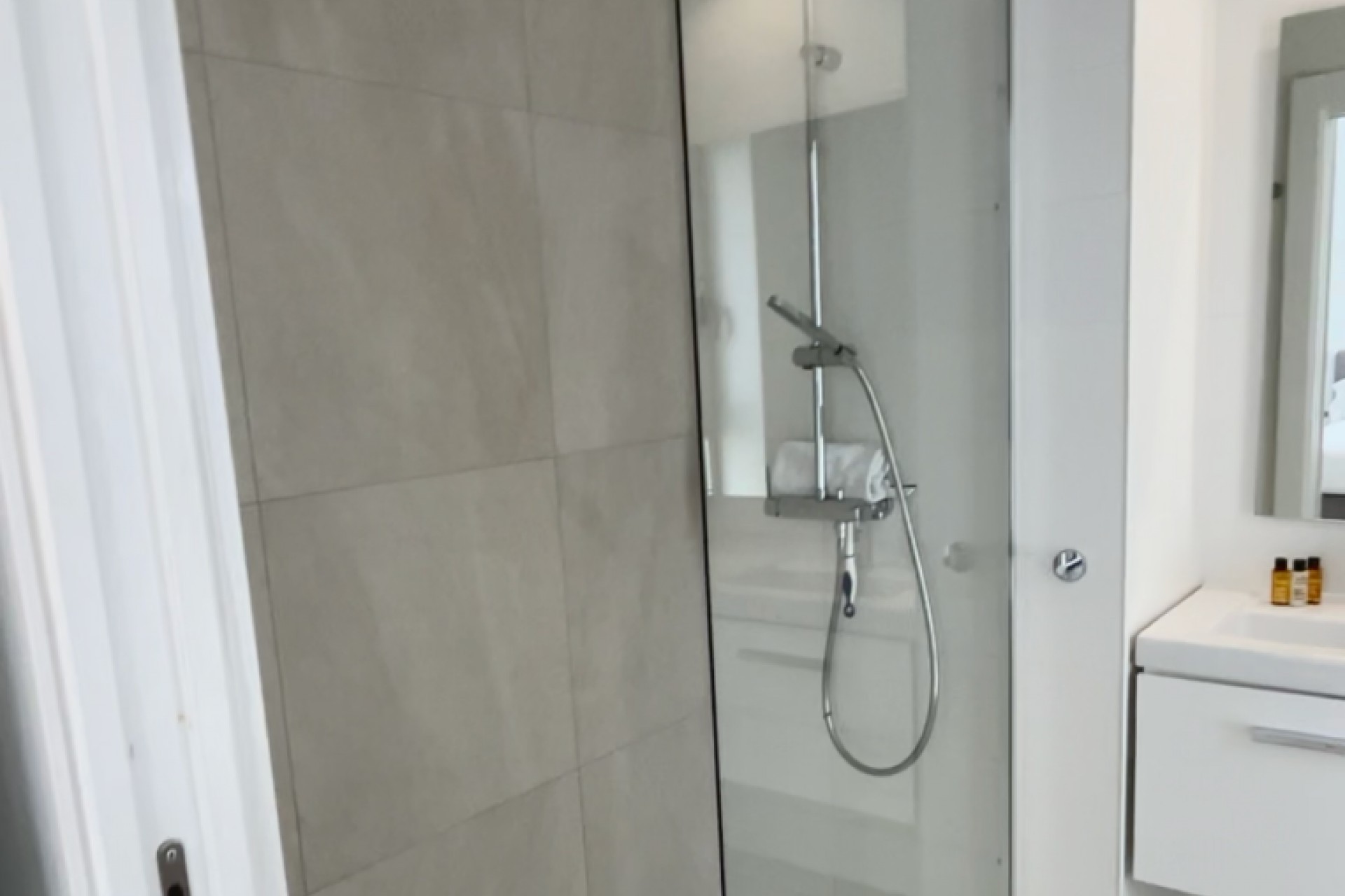 Odsprzedaż - Daszek - La Villajoyosa / Vila Joiosa - 03570